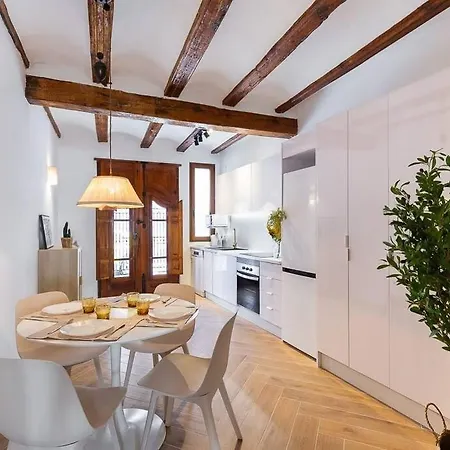 Beautiful Restored House With Terrace Valencia Exterior foto